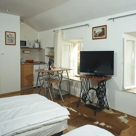 Apartment Old Town Gverovic *