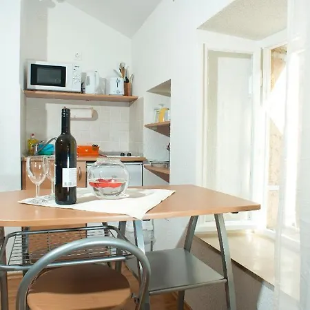 Old Town Gverovic Apartment *